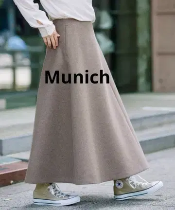 뮌헨 (뮤닉) 웜 저지 플레어 스커트