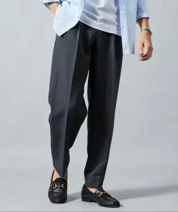 [ 구제 의류 ] 스트레치 턱 테이퍼드 슬랙스