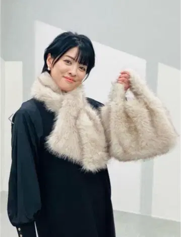 인조 모피 백 머플러 베이지 2세트 인기 상품