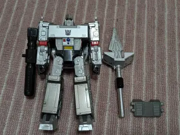 트랜스포머 메가트론 네메시스 브릿지 버전