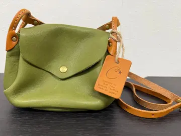 새상품급 일본제 천연 가죽 ChamCrue 숄더백 그린