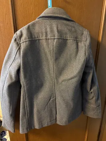 그레이 더블 브레스트 피 코트