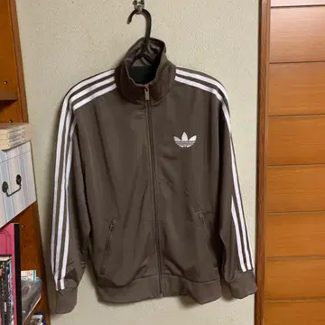 새상품 S adidas 스나이델 트랙 자켓 모카 브라운 x 화이트