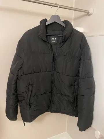 ZARA 블랙 다운 자켓 M