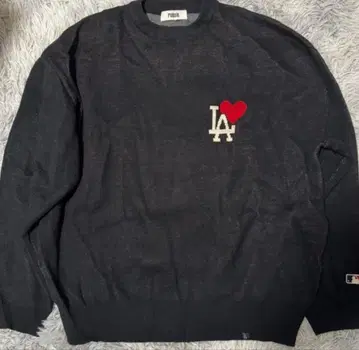 I LOVE LA 니트 스웨터 블랙