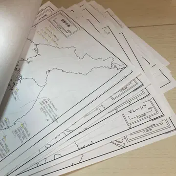 통역 안내사 세계 관광 유산 지도