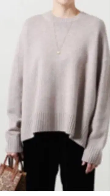 유나이티드 애로우즈 울 캐시미어 슬릿 크루넥 니트