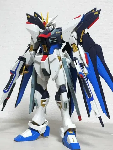 [ 11/24 한정판 가격 인하 ] MG 스트라이크 프리덤