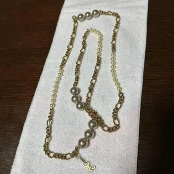 D&G 펄과 체인 목걸이