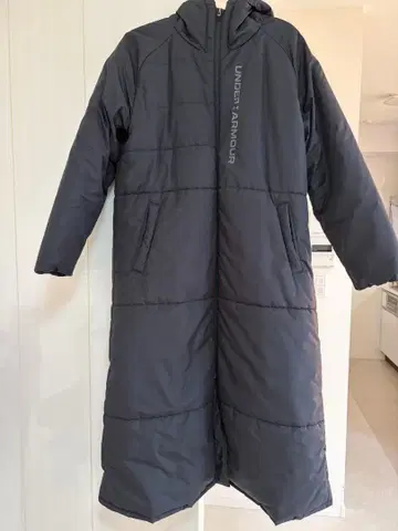 언더아머 벤치 코트