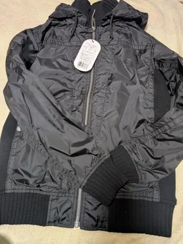 ALPHA INDUSTRIES 블랙 다운 자켓 M 정가 14490엔