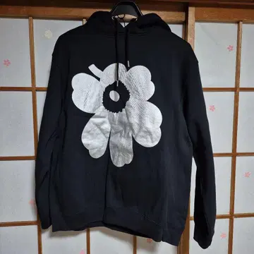 마리메꼬 꽃무늬 후드티 M 사이즈 블랙