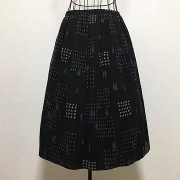 chambre de charme*떨어질까 말까 코듀로이 스커트