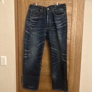 New Manual 028 LV 66 JEANS size33