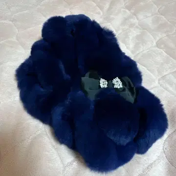 네이비 퍼 넥워머