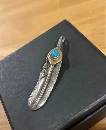 가격 협상해주세요! 고로즈 실버 깃털 모티브 목걸이