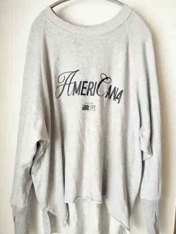 Americana 그레이 맨투맨