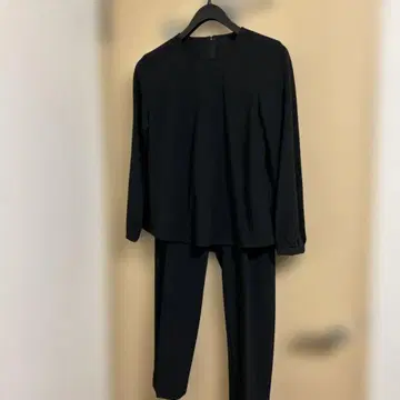 글로벌 워크 블랙 팬츠 셋업