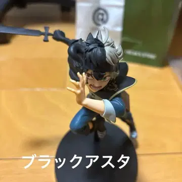 블랙클로버 아스타 피규어