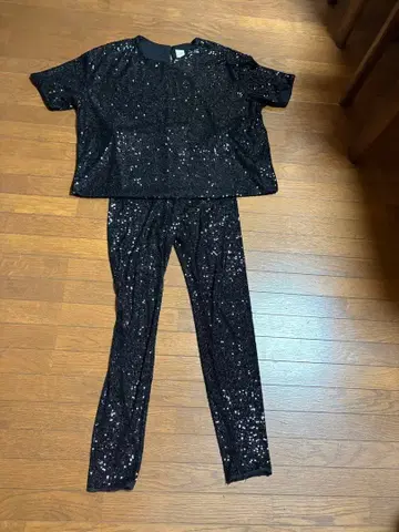 H&M 블랙 스팽글 팬츠 셋업 홈웨어