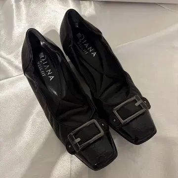 새상품급 DIANA 웰핏 블랙 펌프스 24cm