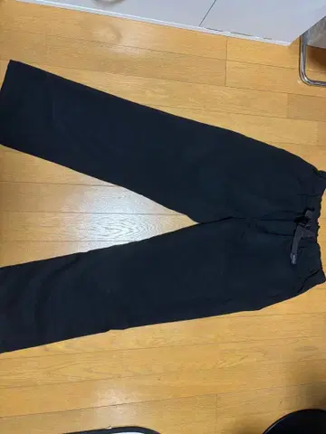 와일드 띵스 치노 팬츠 계열