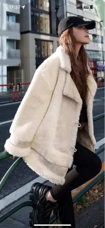 [GlamLips 립스] 보아 코트 아우터, 완판템