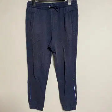HUGO BOSS 네이비 조거 팬츠 맨투맨 소재 S