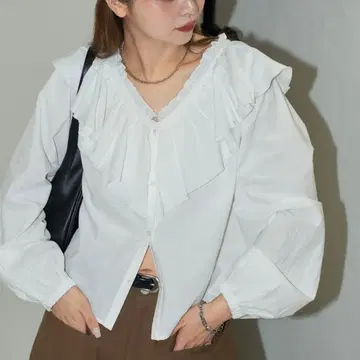 FREAK'SSTORE PUBLUX 프릴 보일 블라우스 프릴 블라우스