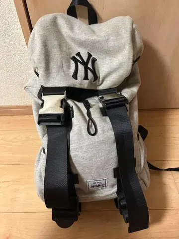 Herschel 뉴욕 양키스 로고 백팩