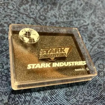 스타크 인더스트리즈 핀 배지