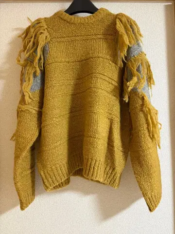 ROSE BUD 프린지 니트 스웨터