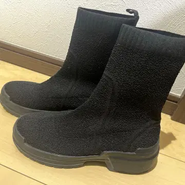 블랙 사이드 고어 부츠 니트 소재