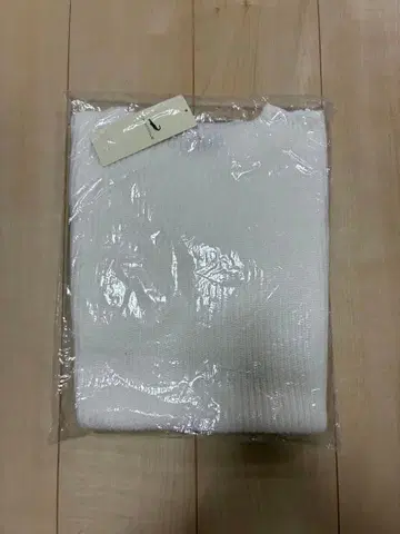 CROCODILE 화이트 긴팔 니트 L 사이즈