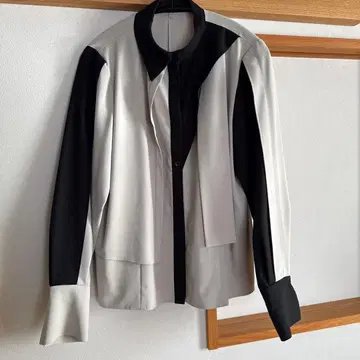 유나이티드 도쿄 블라우스