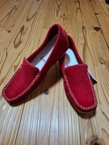새상품 여성용 스웨이드 모카신 신발 레드