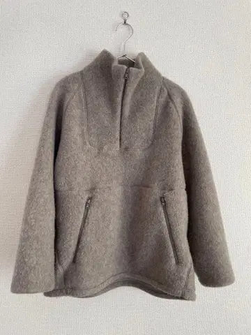 YAECA 하프 지퍼 플리스 자켓 그레이