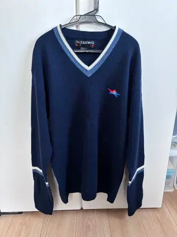 90s sessions V넥 스웨터