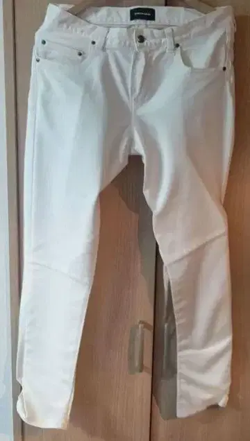 다이어트 부처 슬림 스킨 화이트 데님 팬츠