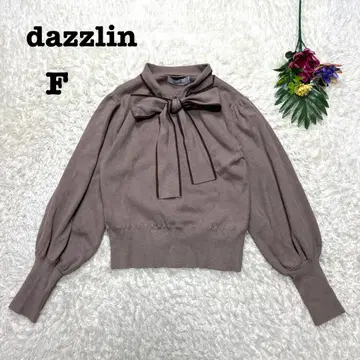 더즈린 보타이 배색 니트 퍼프 슬리브 리본 브라운 리브 프리