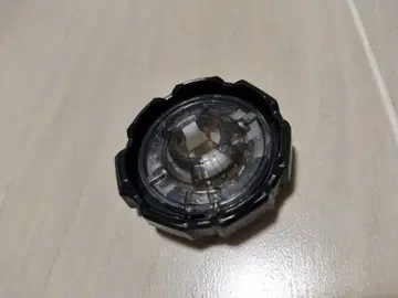 베이블레이드 X 레온 크레스트 라쳇