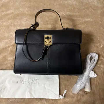 CAFUNE 카프네 STANCE BAG 스탠스 백 핸드백