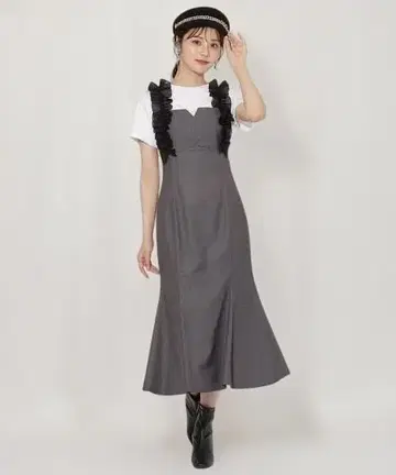 윌셀렉션 프릴 숄더 머메이드 원피스