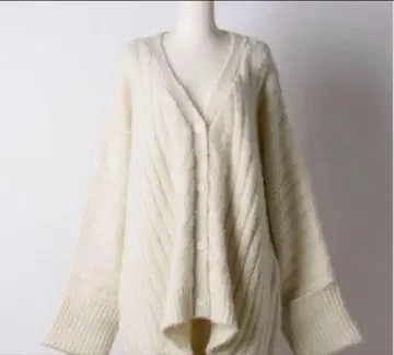 LA BELLE ETUDE 페더얀 BIG 니트 아우터 가디건