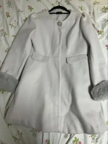 에블린 evelyn 코트