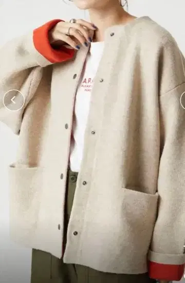 쓰리크스 스토어 미사용 베이지 버튼 가디건