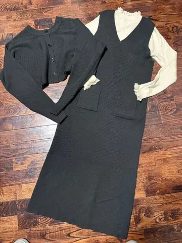 로리즈팜 블랙 리브 레이어드 셋업 F 니트