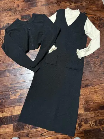 로리즈팜 블랙 리브 레이어드 셋업 F 니트