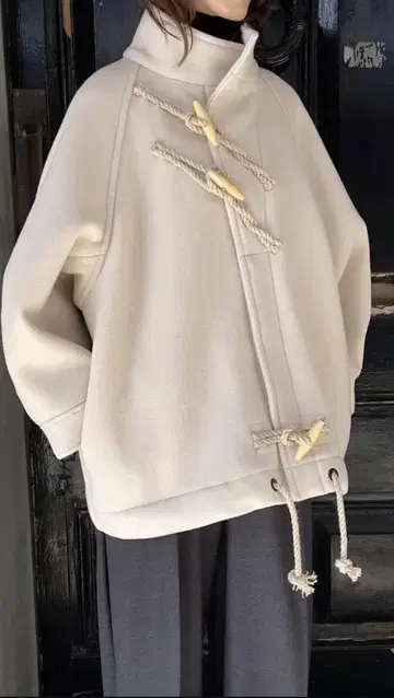 HYKE 더블 페이스 더플 재킷 클리닝 완료