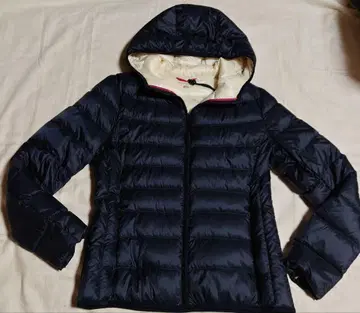 유니클로 이네스 울트라 라이트 다운 블랙 L 사이즈